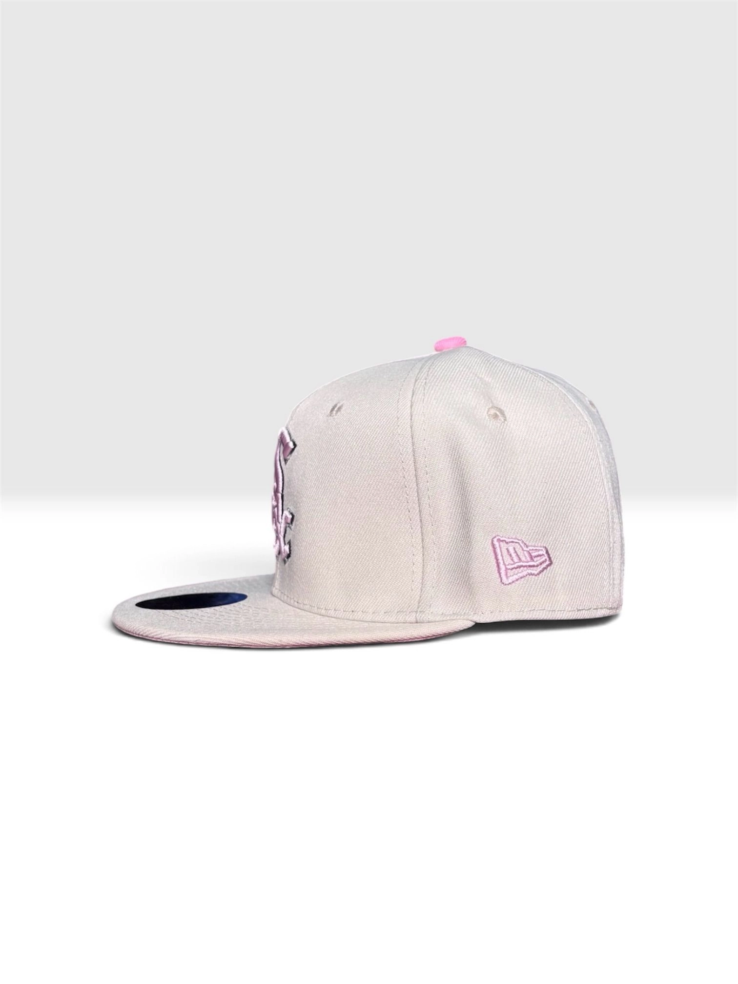 Sox off white and pink 2