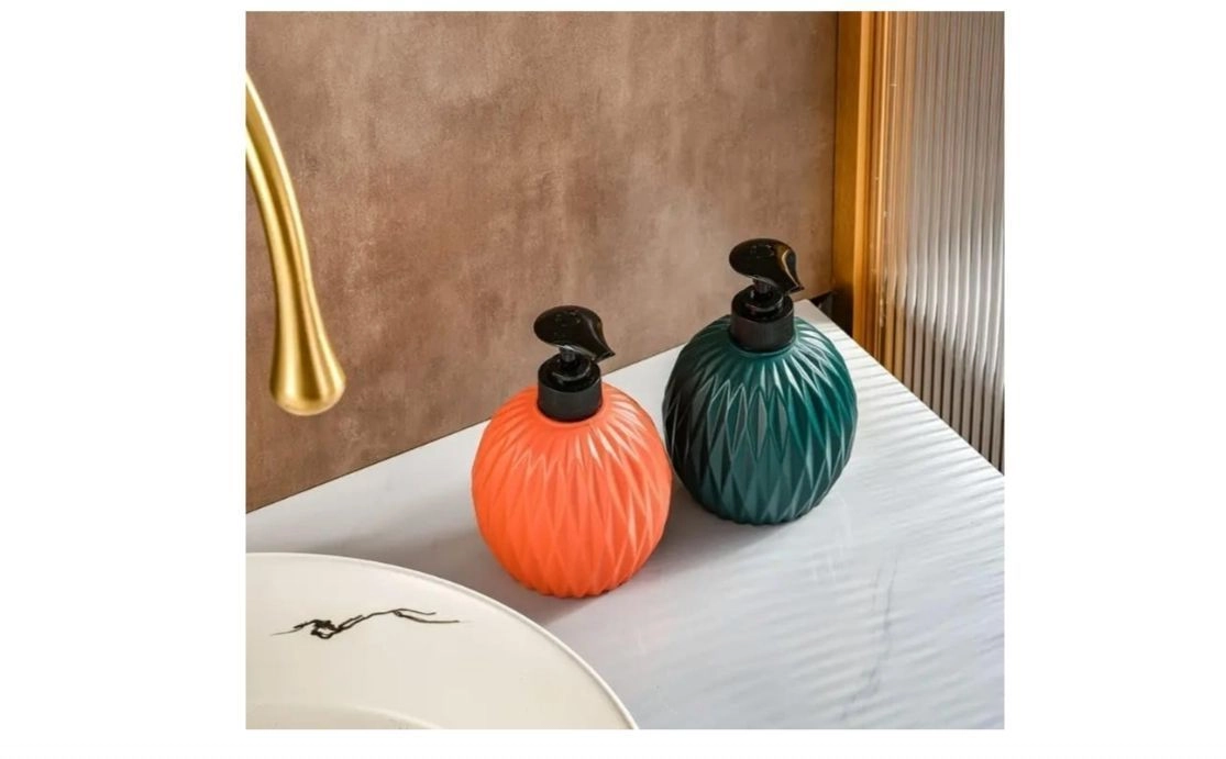 Outdoor Living Dimond Cut Design Liquid Soap Dispenser, 300ml, Multipurpose Refillable Plastic Pump for Hand Wash, Dish Wash, Shampoo, Kitchen, Bathroom, and Household Use 2