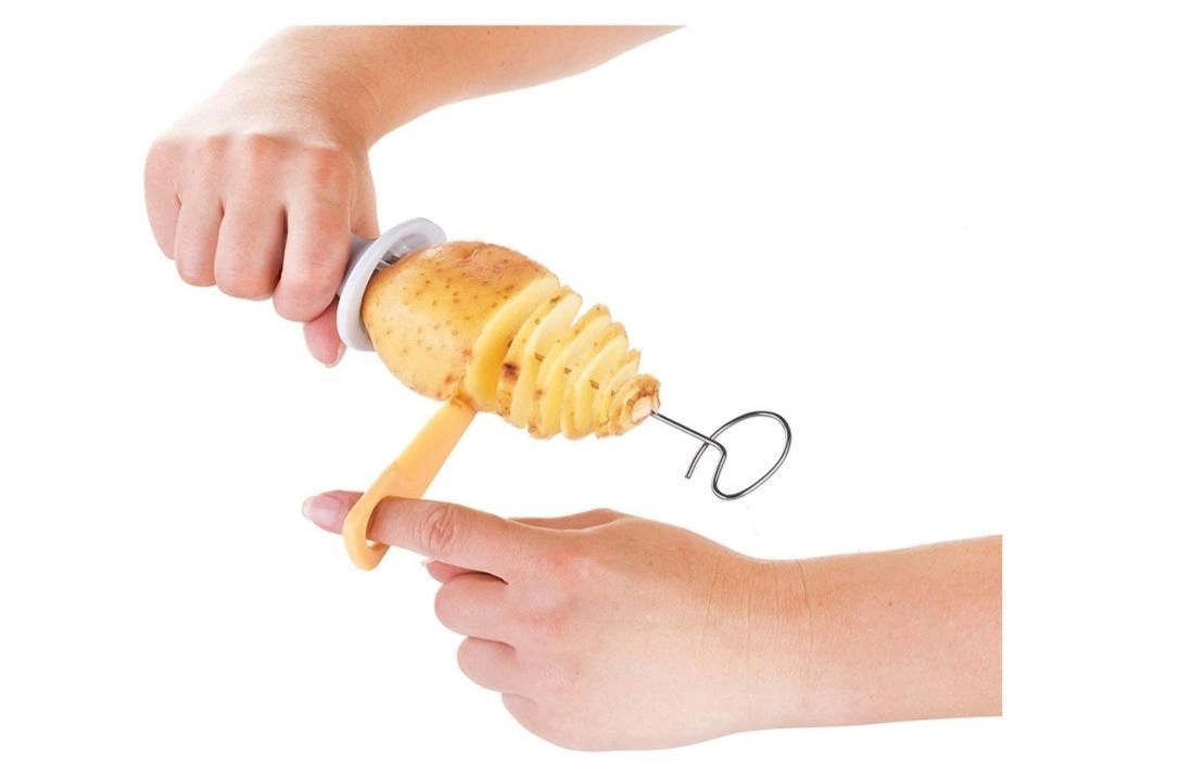 Potato Twister With Silicone Brush Combo,Reusable Tornado Potato Spiral Cutter Slicer Chips Maker - Potato Twister Machine Pack Of 1 (Potato Twister + Silicone Brush), Multicolor 2