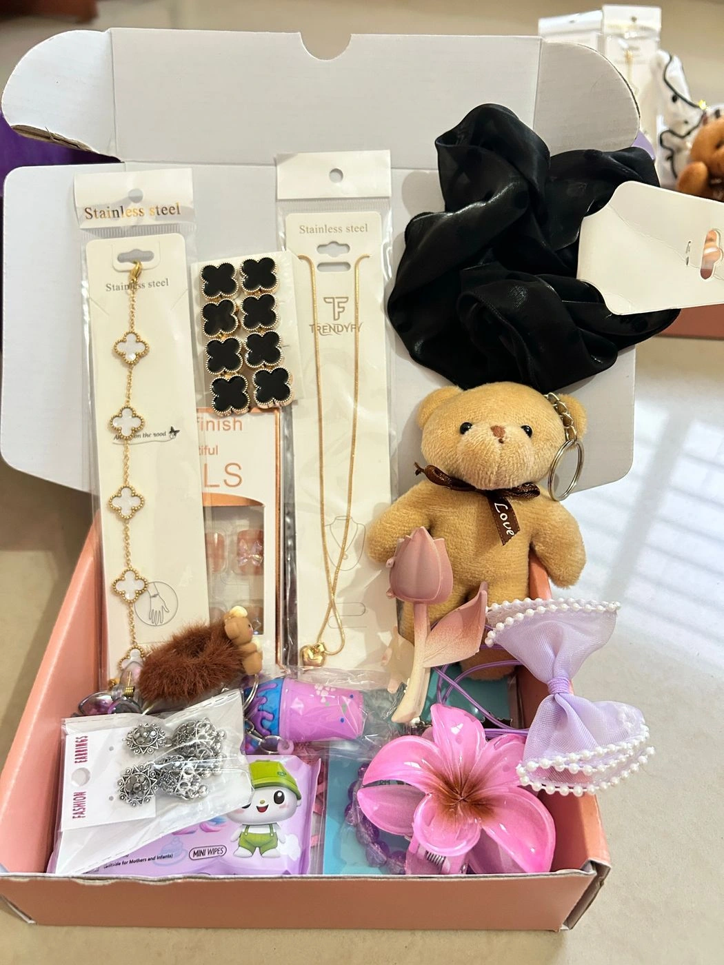 Puffy Panda Hamper