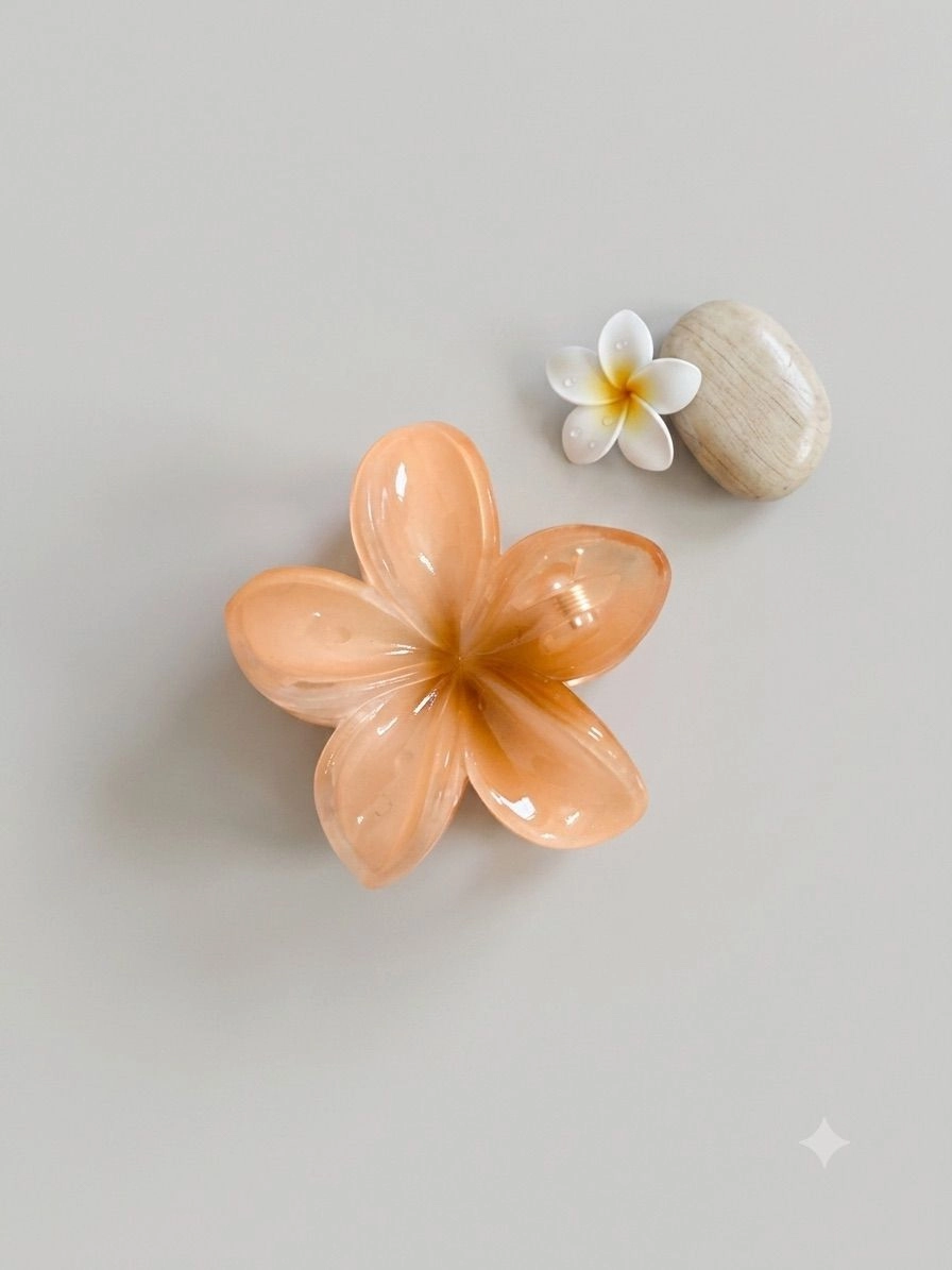 Daisy peach medium clawclip