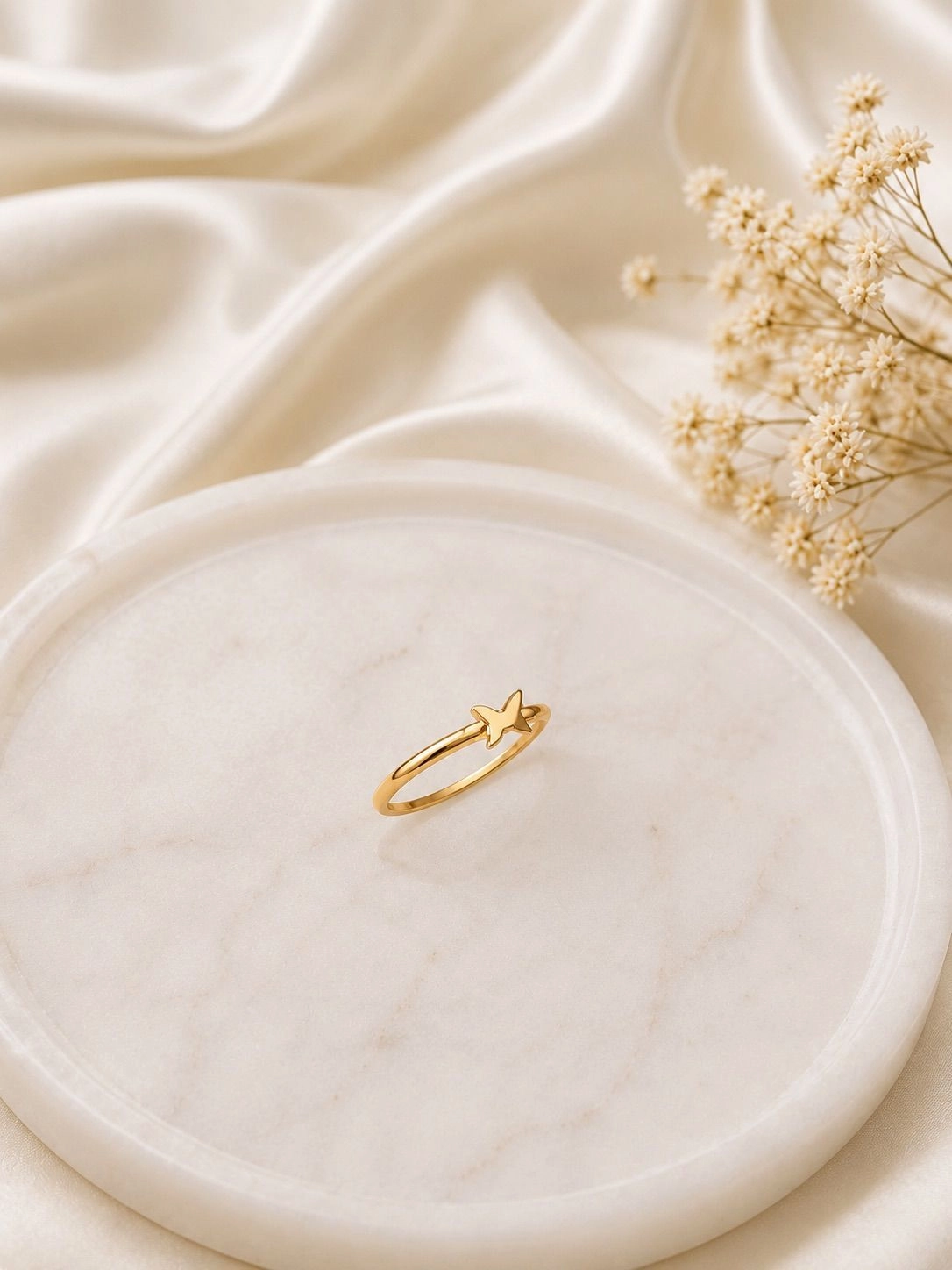 Butterfly ring