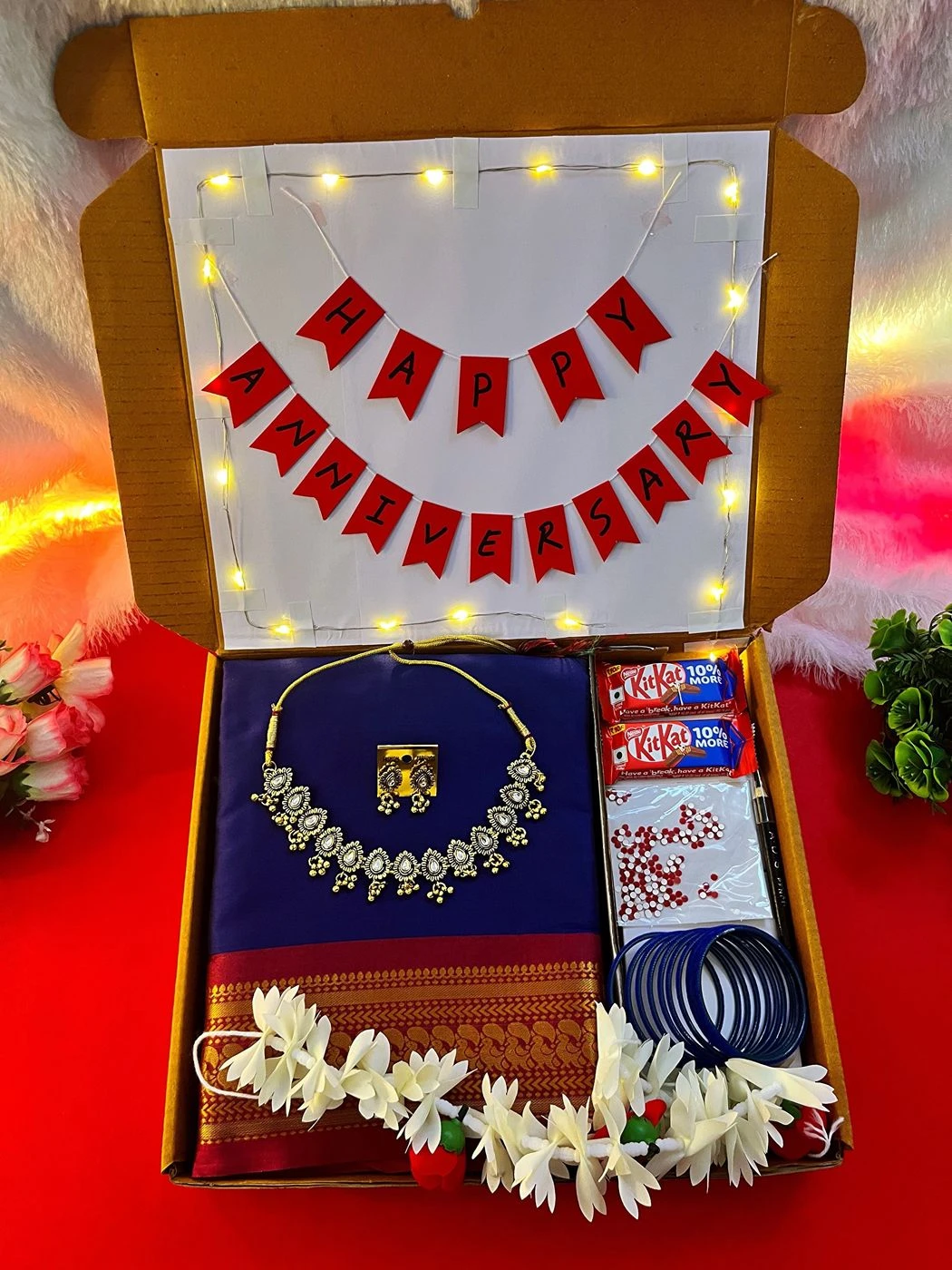 Saree combo with lightning box