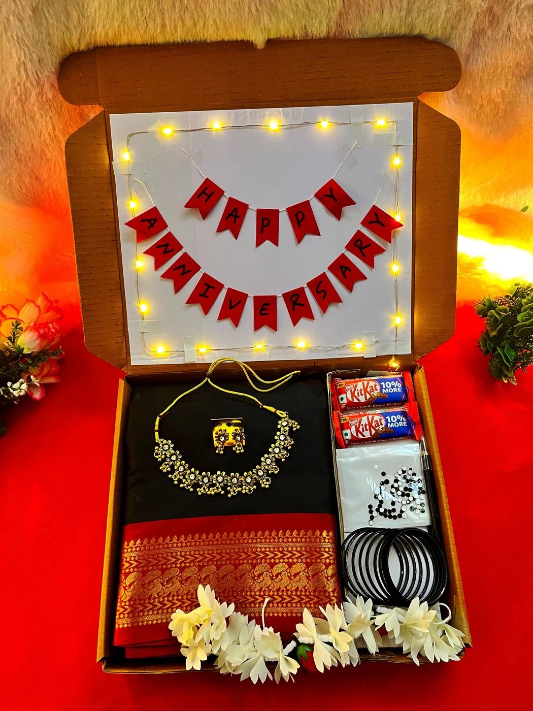 Saree combo with lightning box