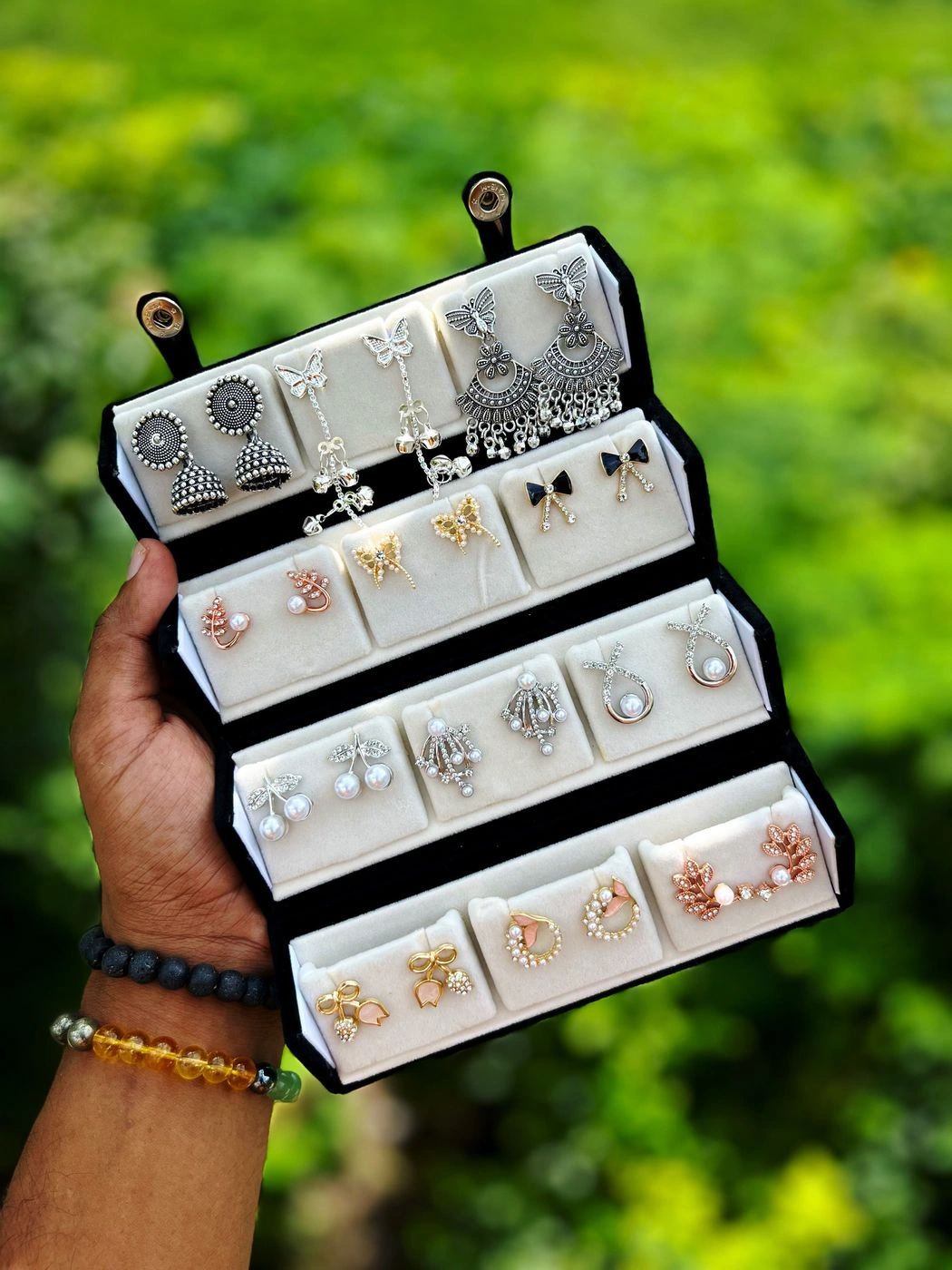 12 Pair Earrings with box