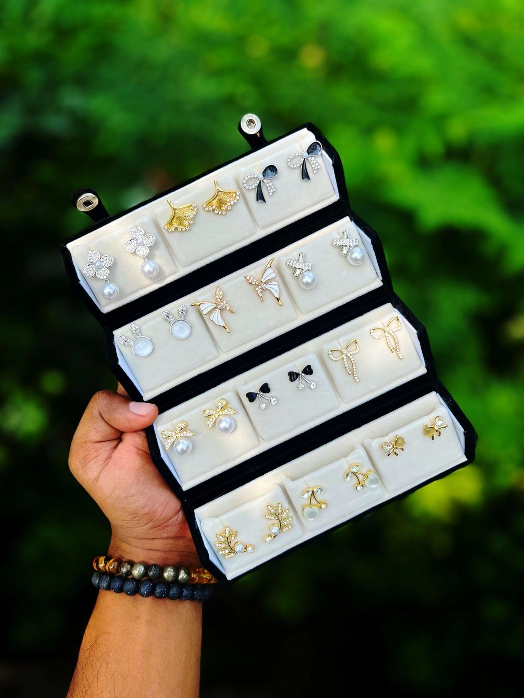 12 pair earring