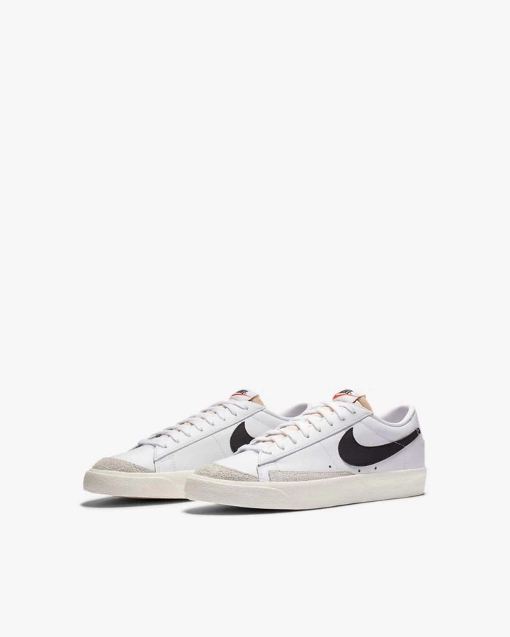 BLAZER VINTAGE LOW (WHITE) 2