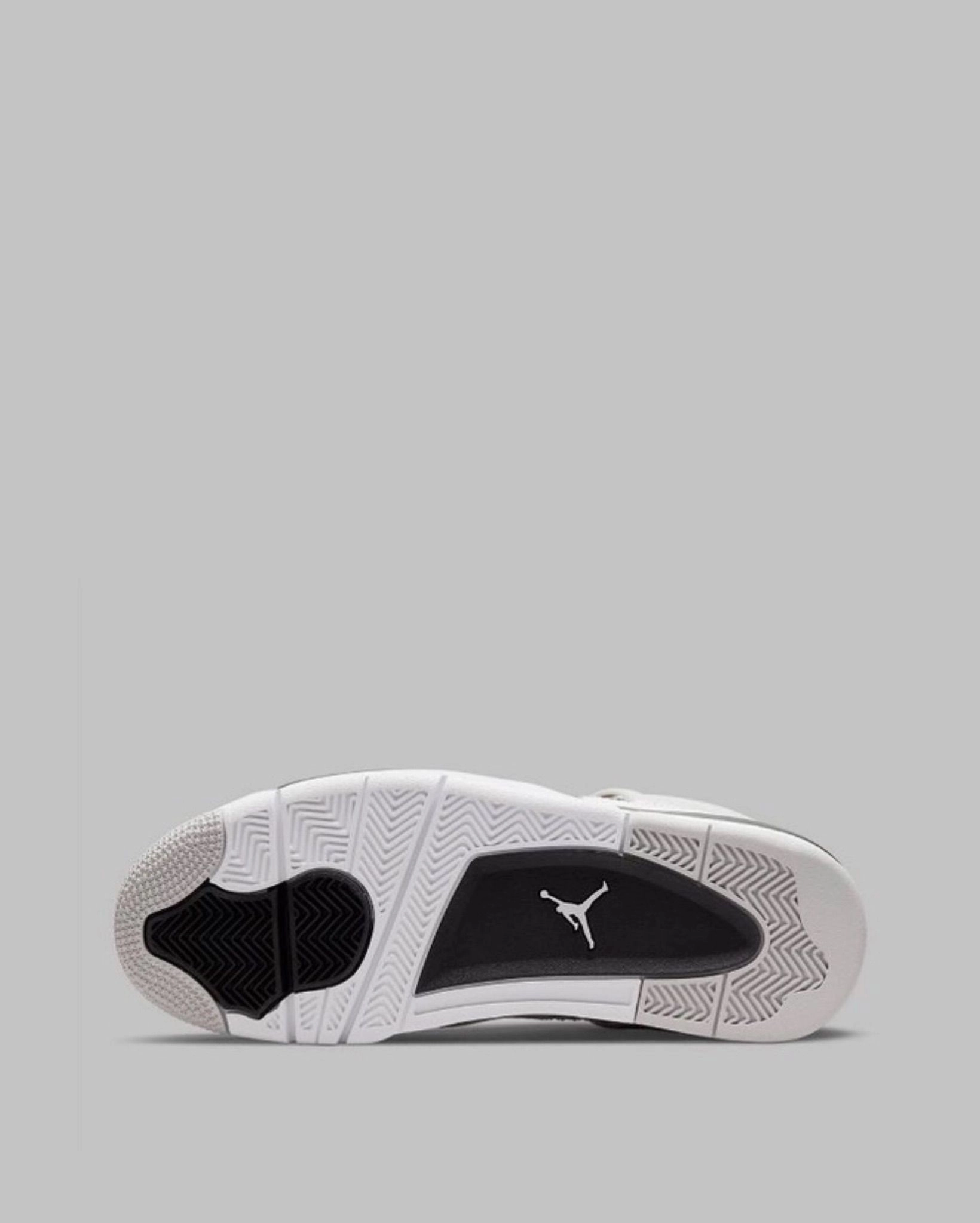 AIR JORDAN RETRO 4 (MILITARY BLACK) 7