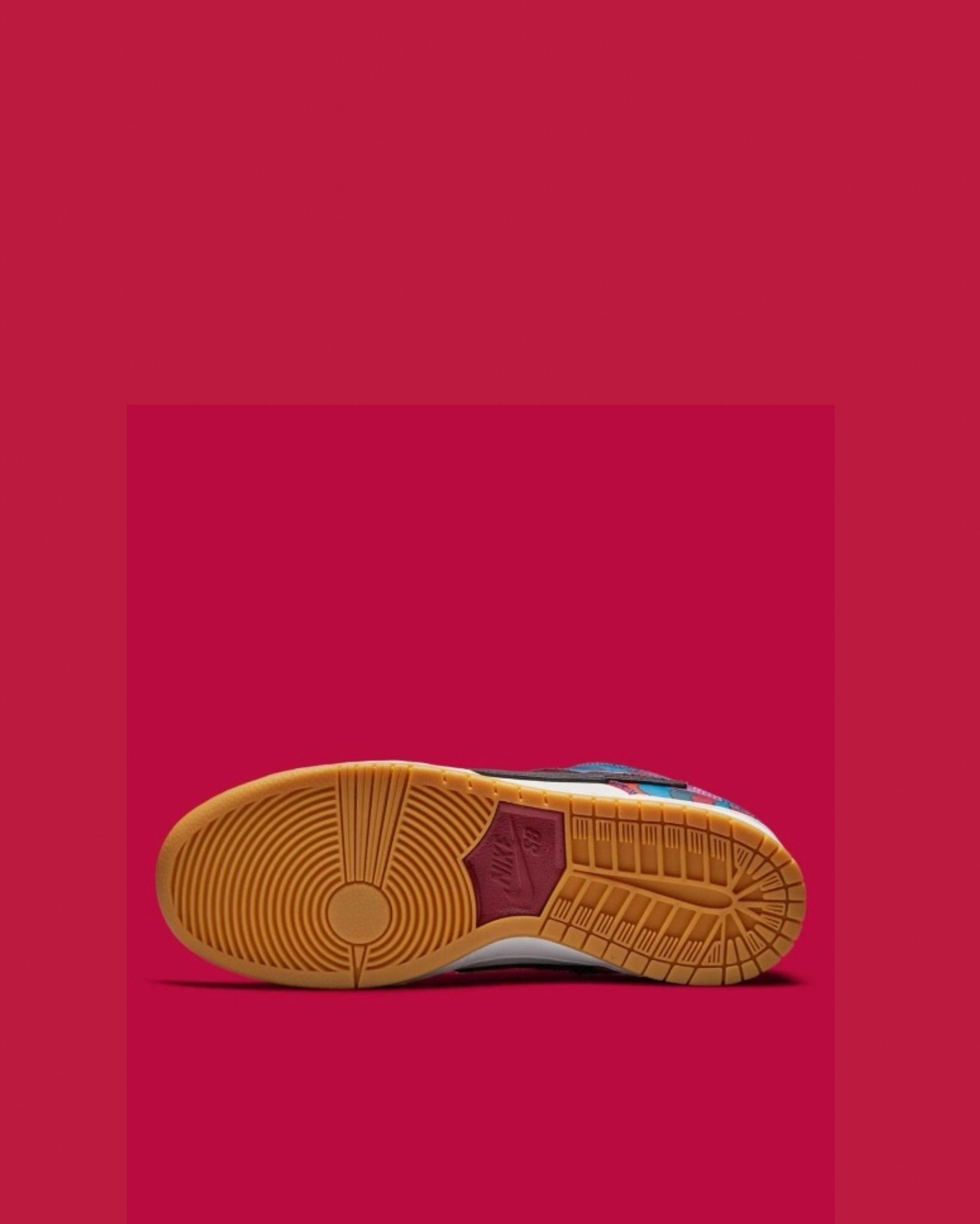 SB DUNK LOW (PARA) 6