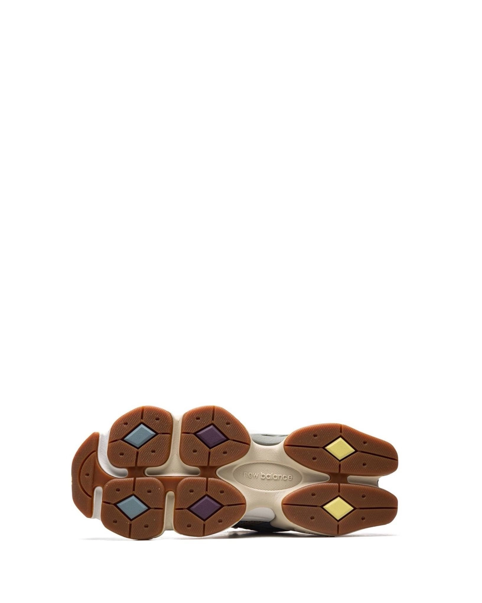 NB 9060 (AGE OF DISCOVERY) 4