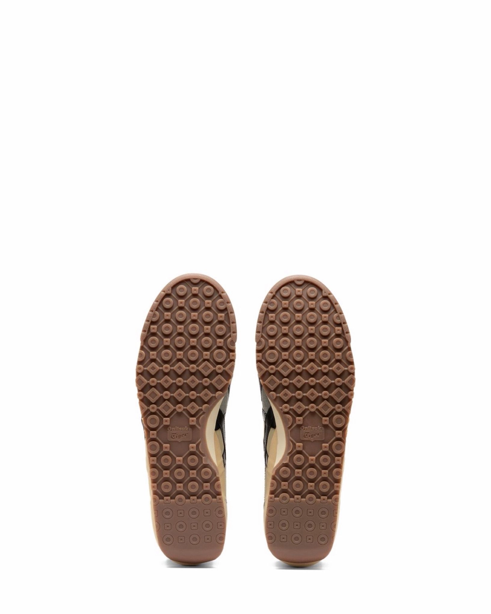 OT Ultimate 81 NM “Putty Black” 6