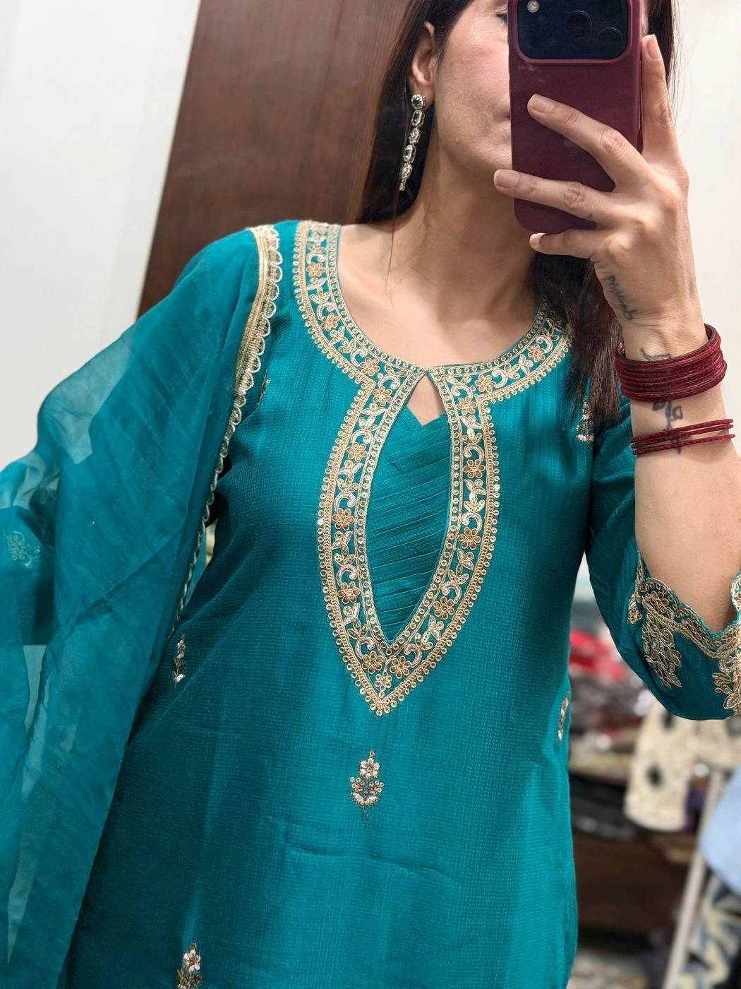 Teal Embroidered Premium Kurta Set Organza Dupatta 3