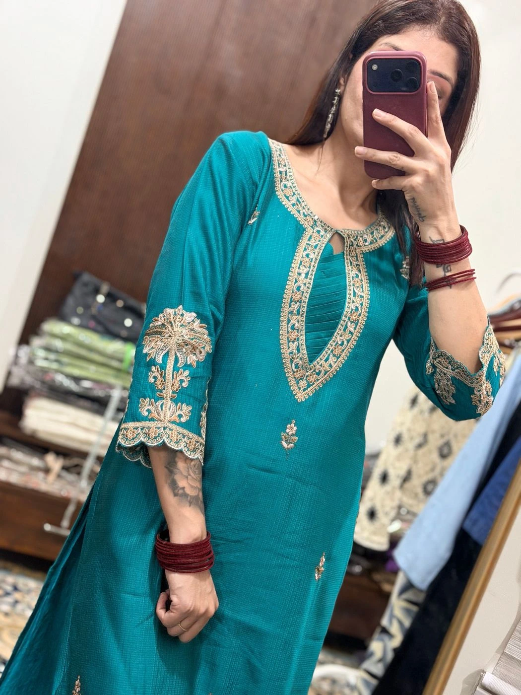 Teal Embroidered Premium Kurta Set Organza Dupatta 5