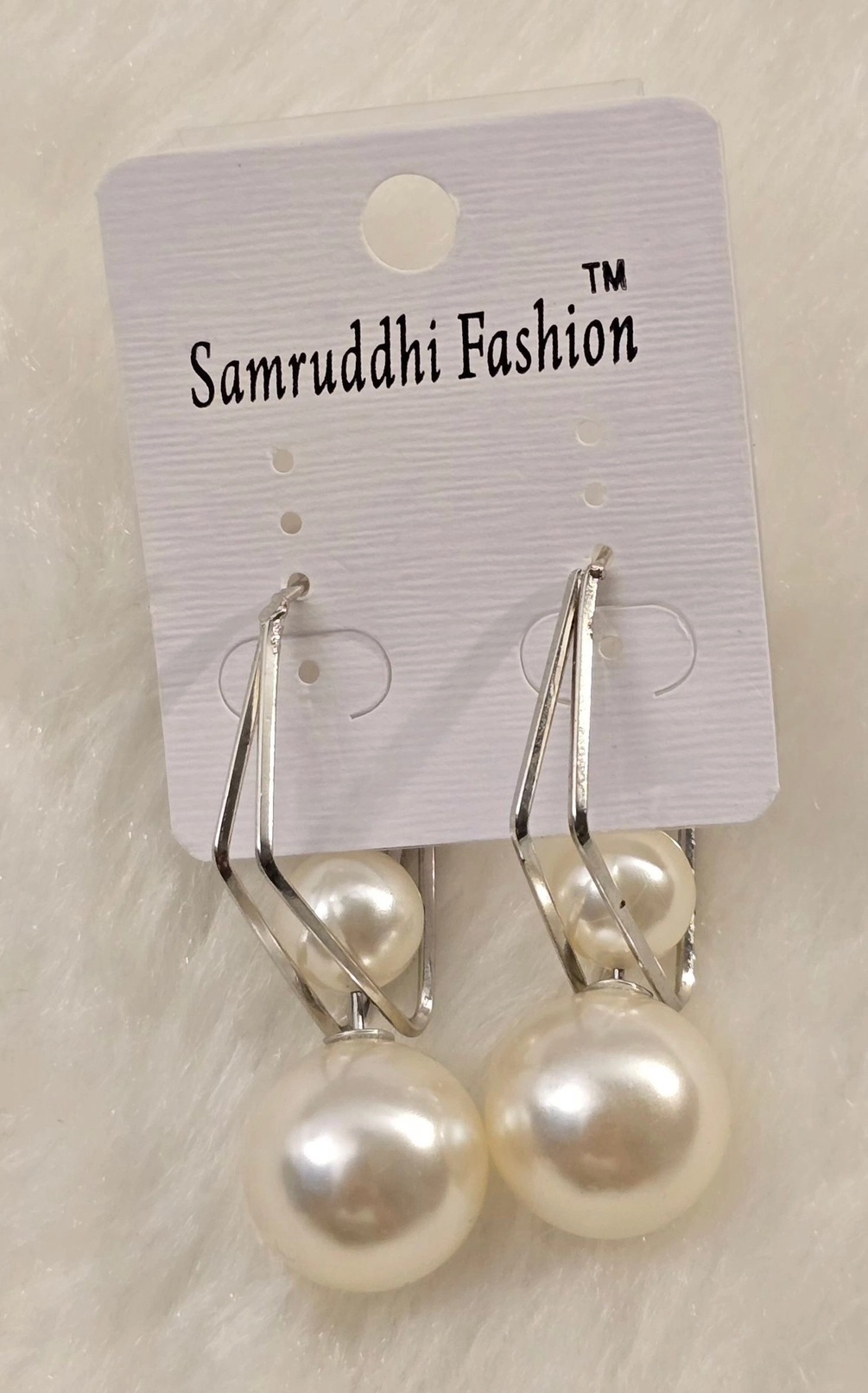 C-Shaped Silver Pearl Earrings