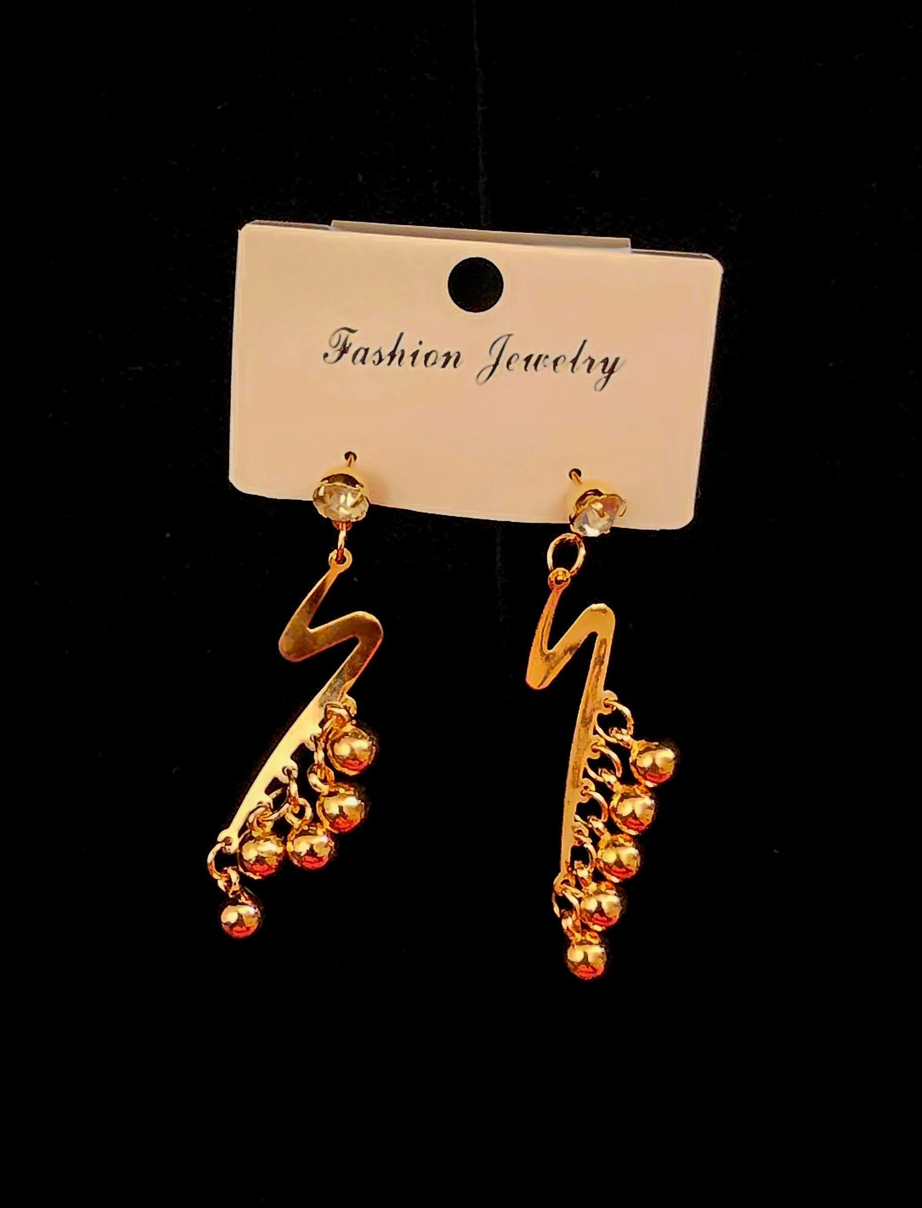 Wavy Dangling Earring With Lightning Bolt