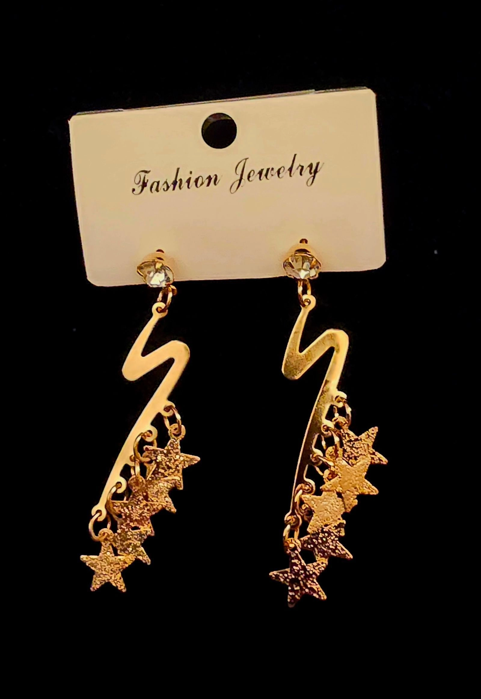 Wavy Dangling With Star