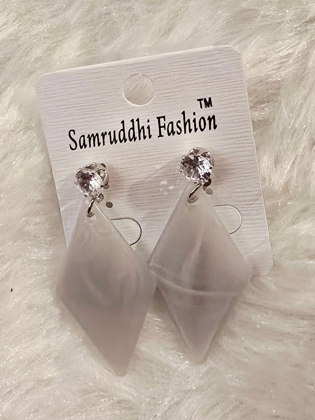 Light Grey Geometric Diamond Shape