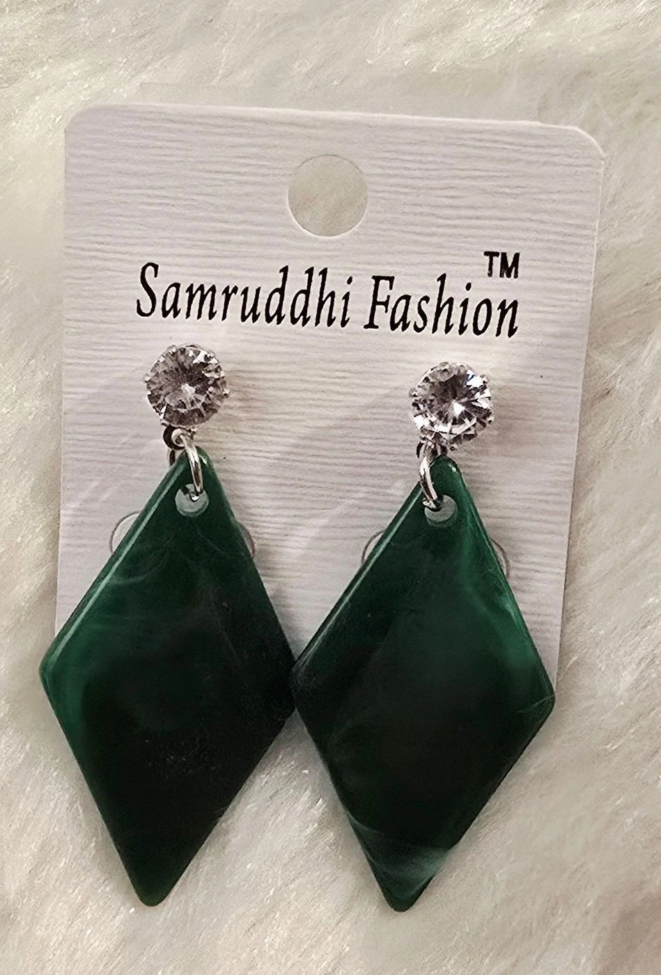 Green Geometric Diamond Shape