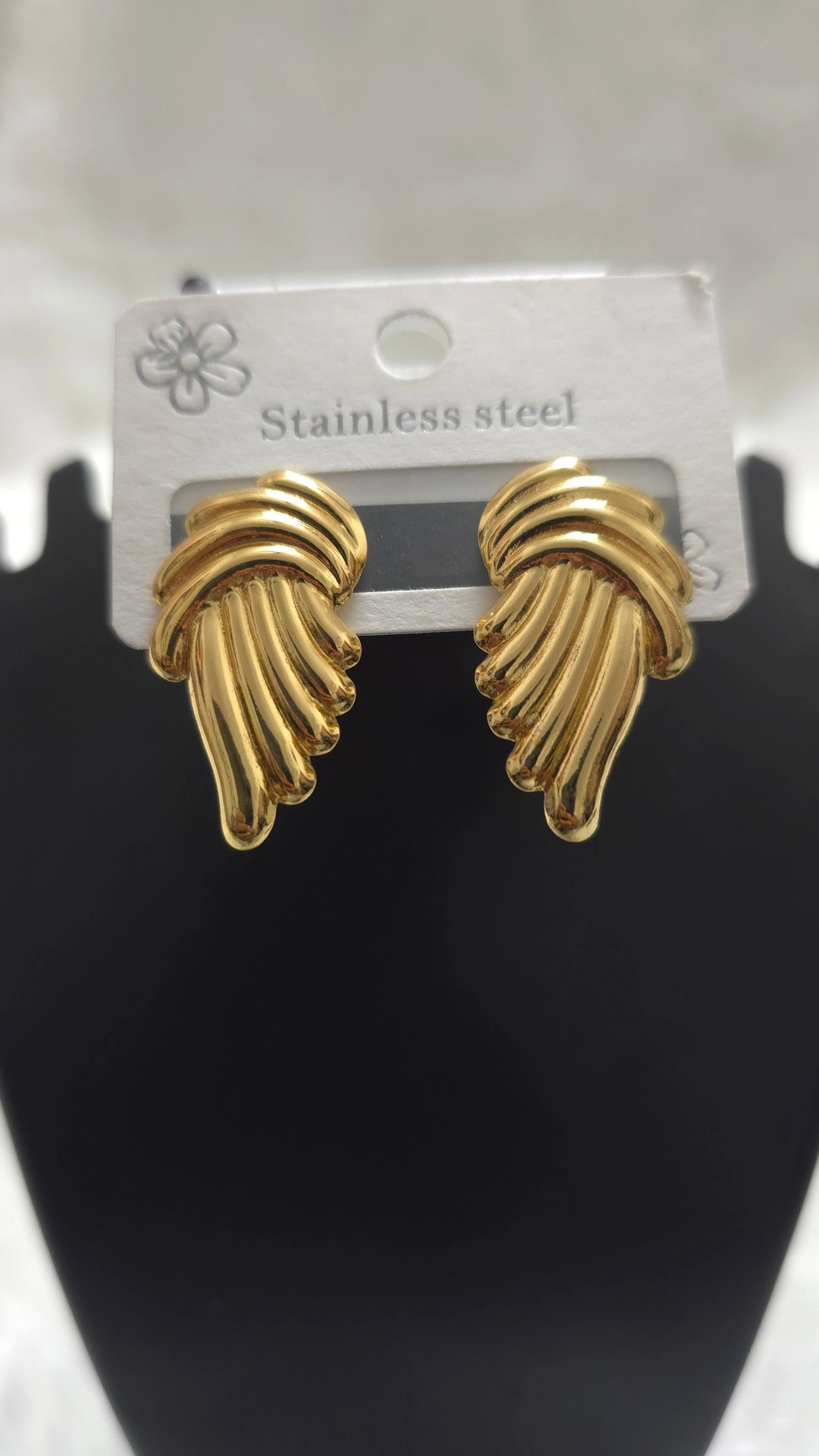 Palmora Gold Earrings 🌿