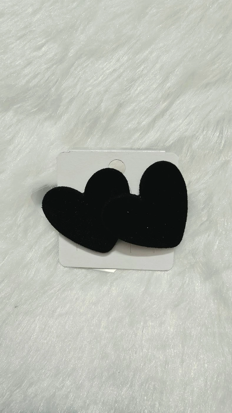 Chunky Black Velvet Heart Stud Earrings