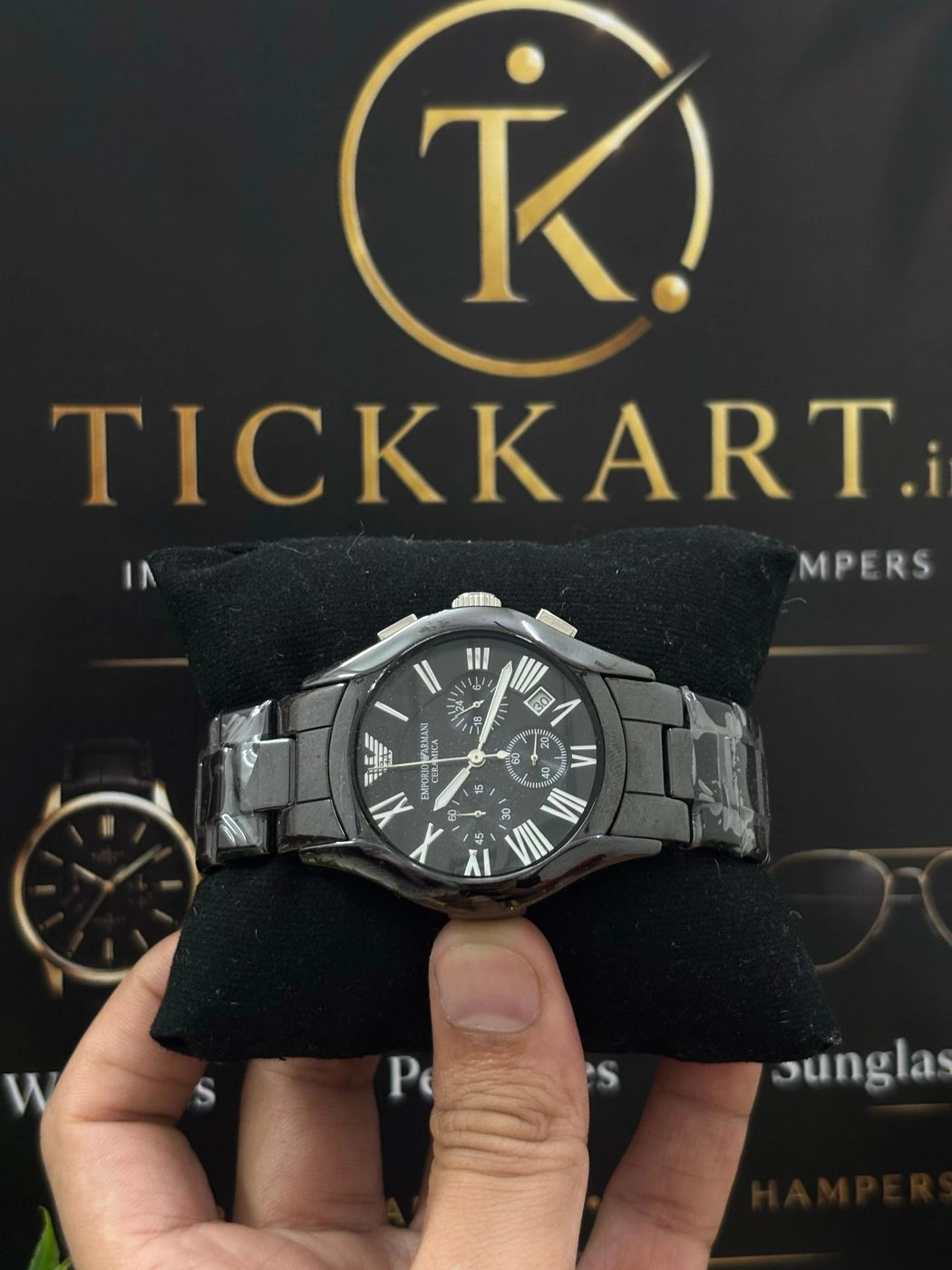 Black Silver Roman