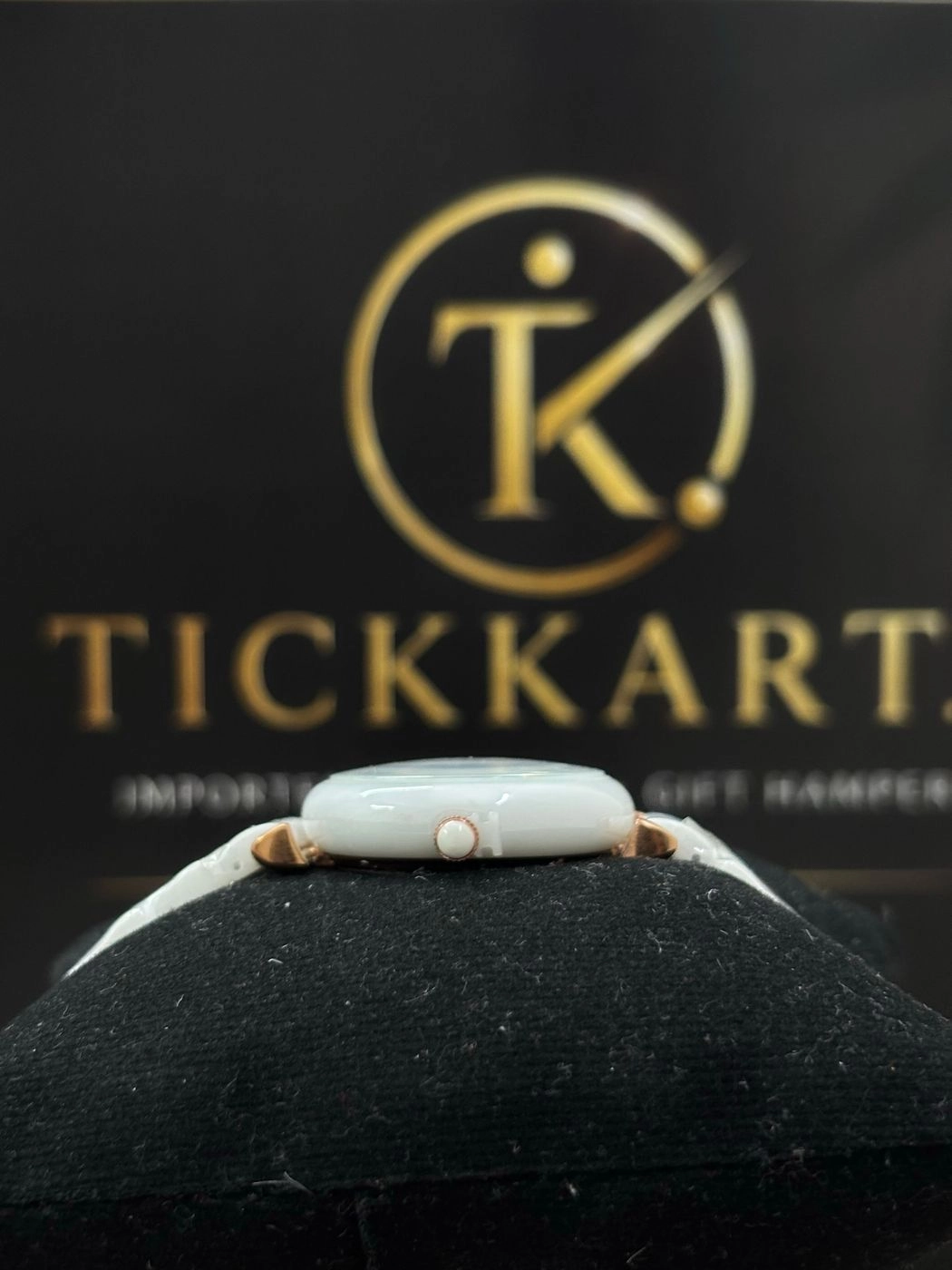 Tickkart ARM Ceramic White Women 2