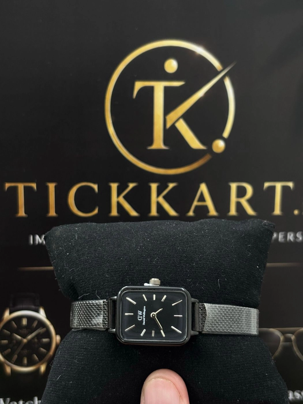 Tickkart Rectangle DW Full Black Women 1