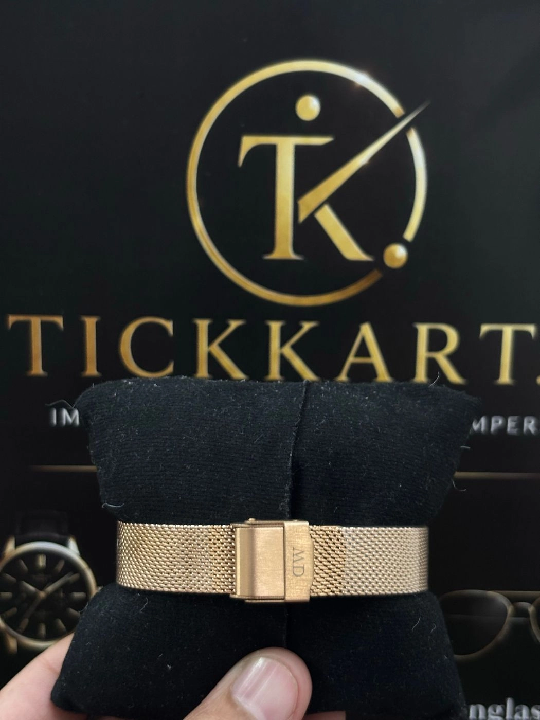 Tickkart Round Rosegold White Women 3