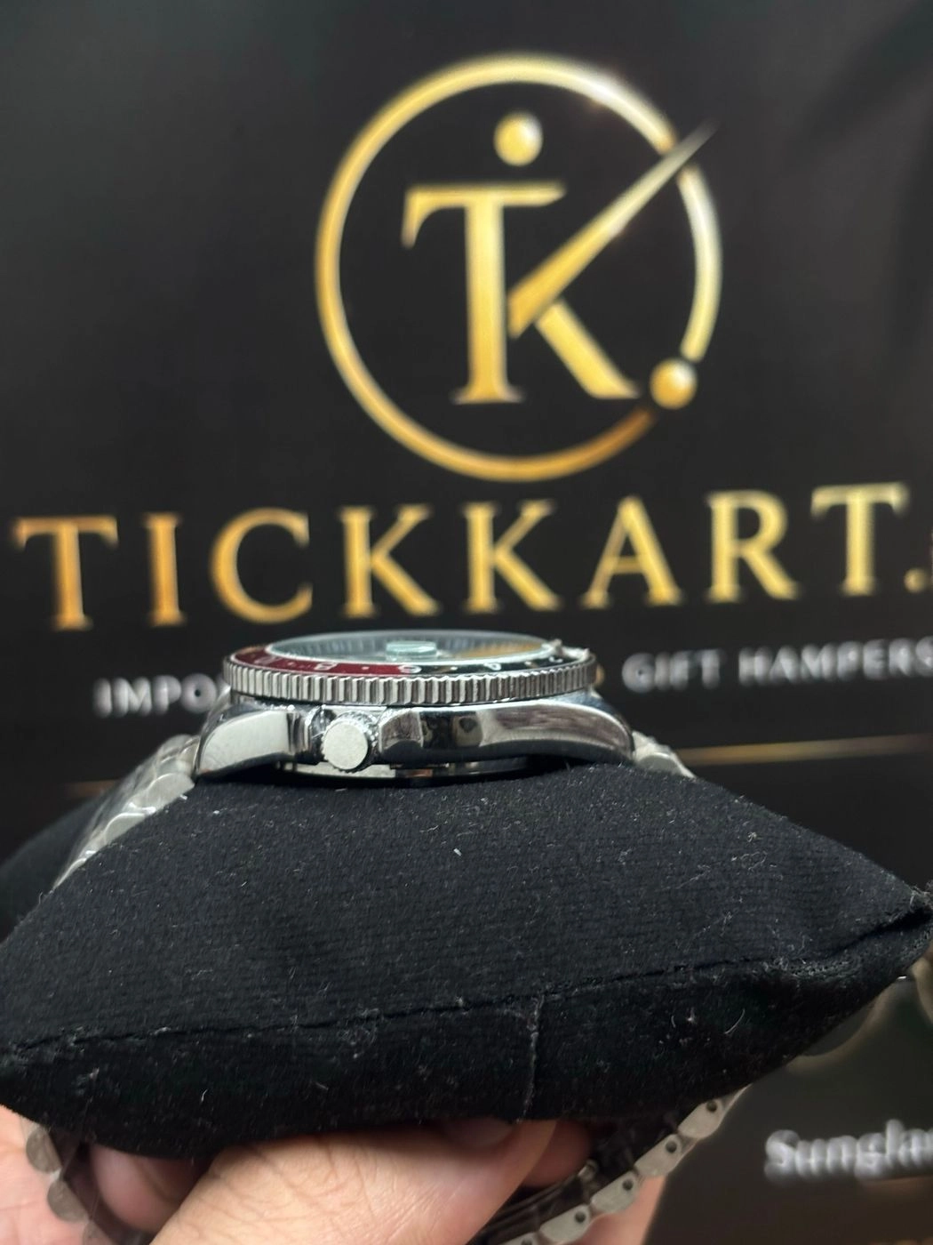 Tickkart SEIK0 Red black Non Automatic 2