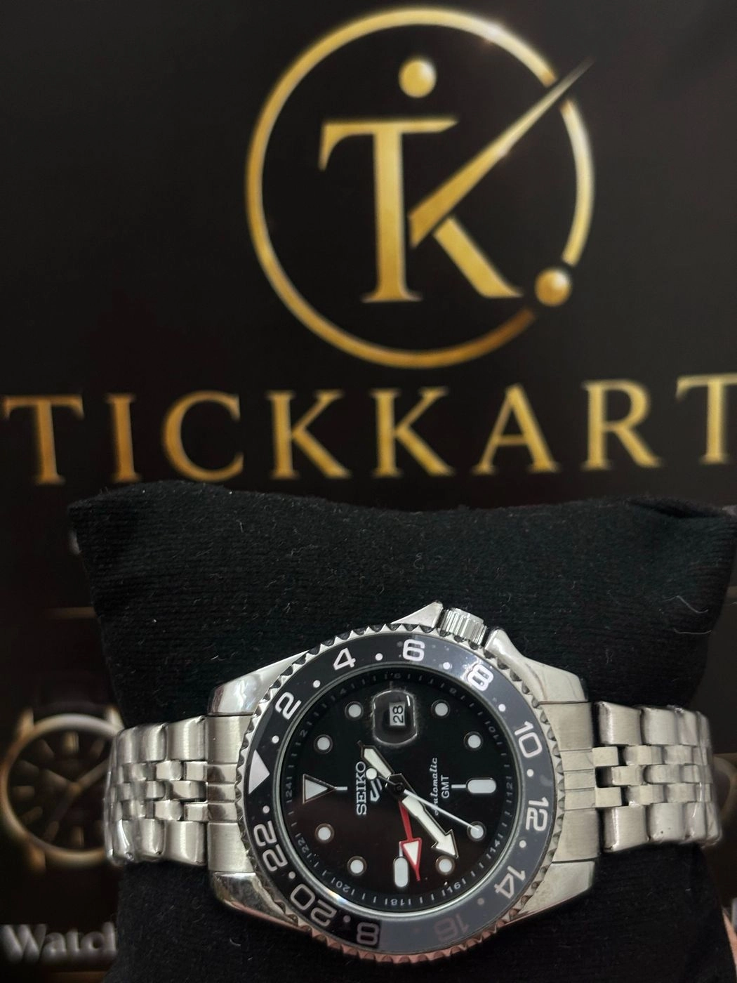 Tickkart Seik_0 Gmt metal grey black non automatic 1