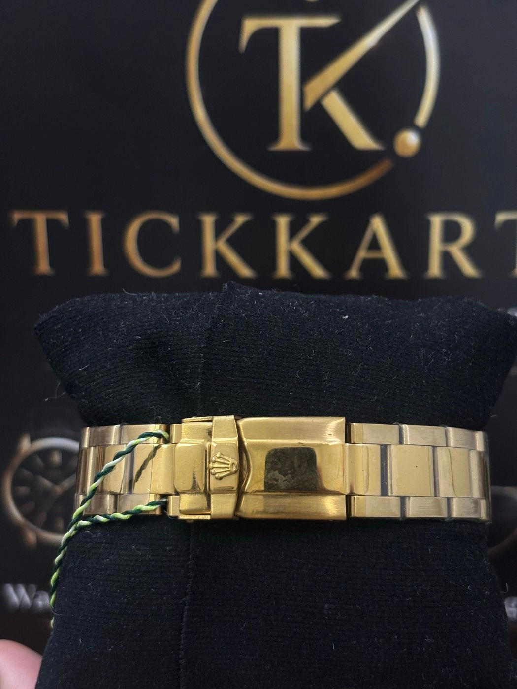 Tickkart Role_x Daytona Gold Black 3