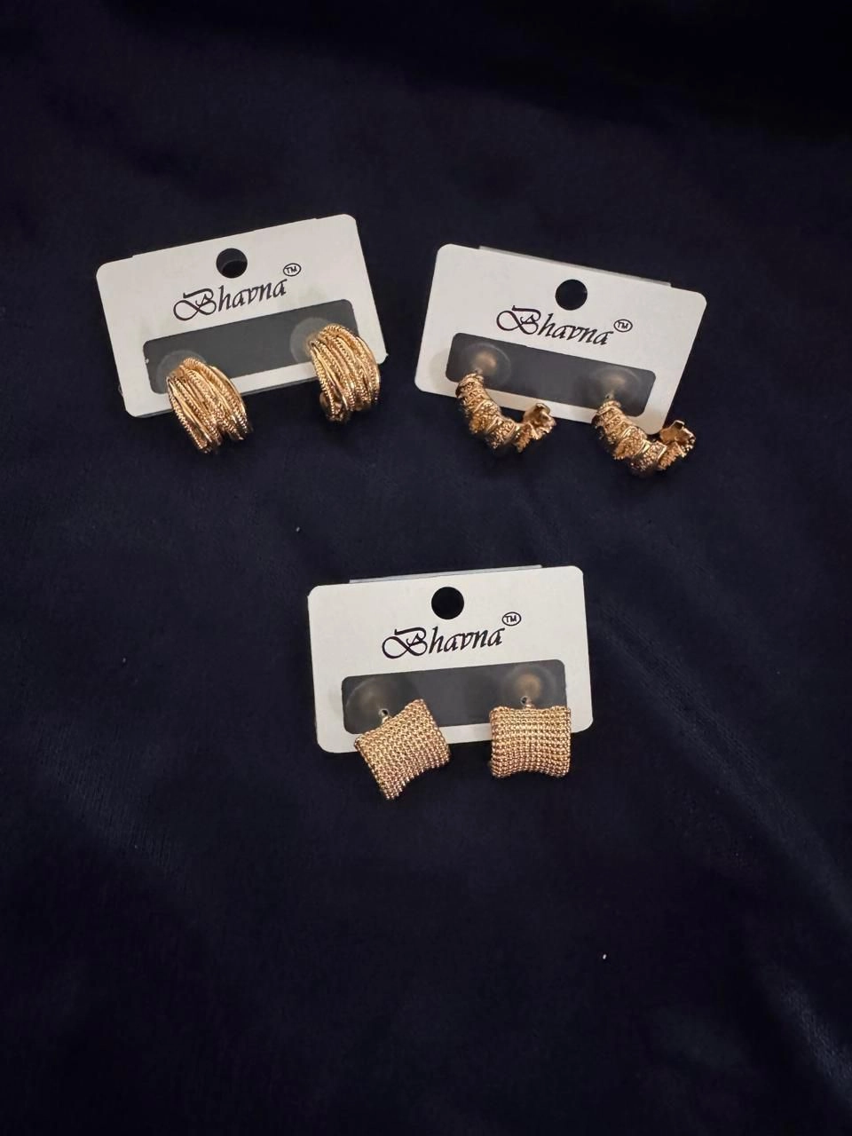 Gold-Toned Textured Earring Set (Includes 3 pairs: Multi-Strand Hoops, Ridged Huggie Hoops, and Mesh-Patterned Square Studs). 2