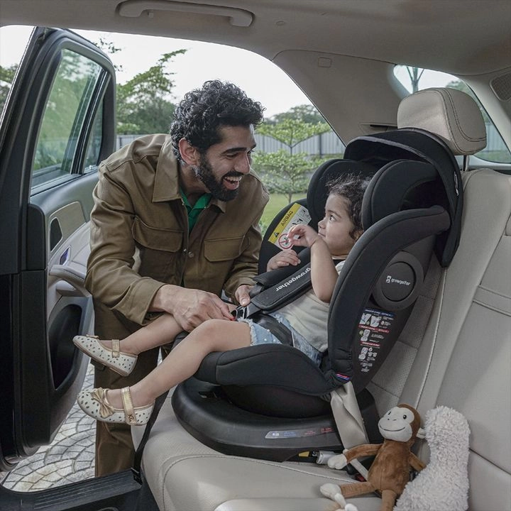 Rydda Car Seat 3