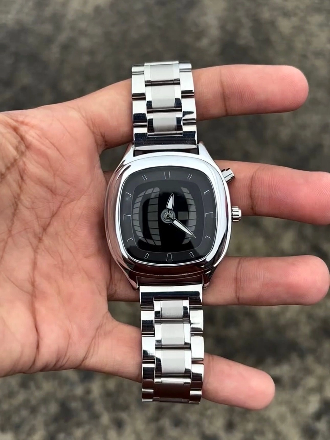 M8 Two-Crown Steel