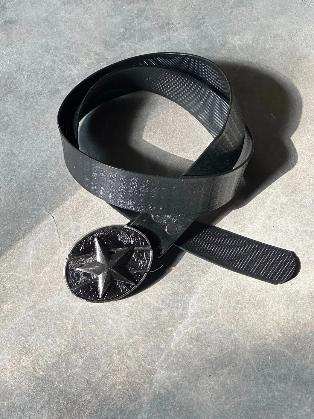 Chrome Knife Belt 2