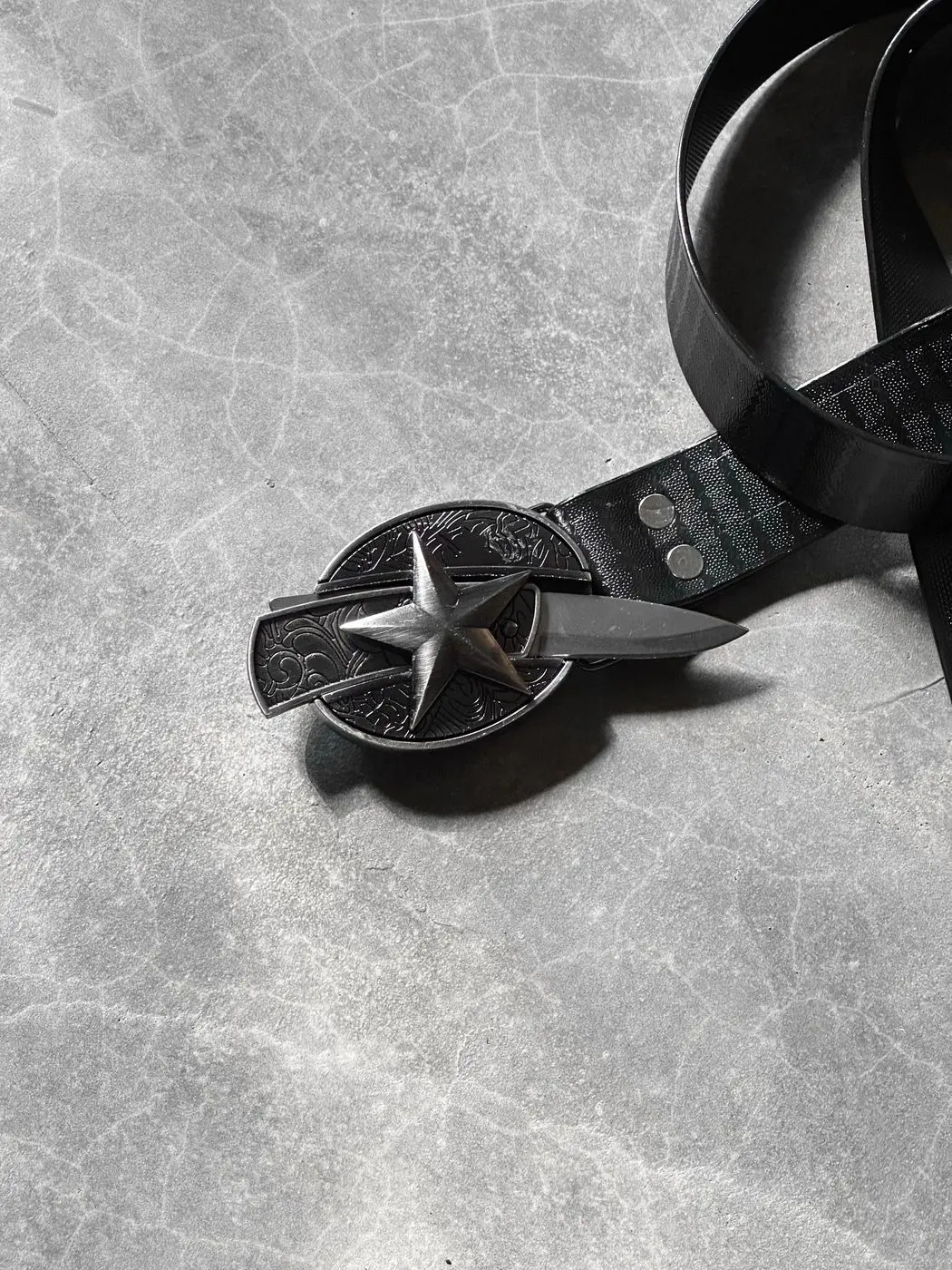 Chrome Knife Belt 4