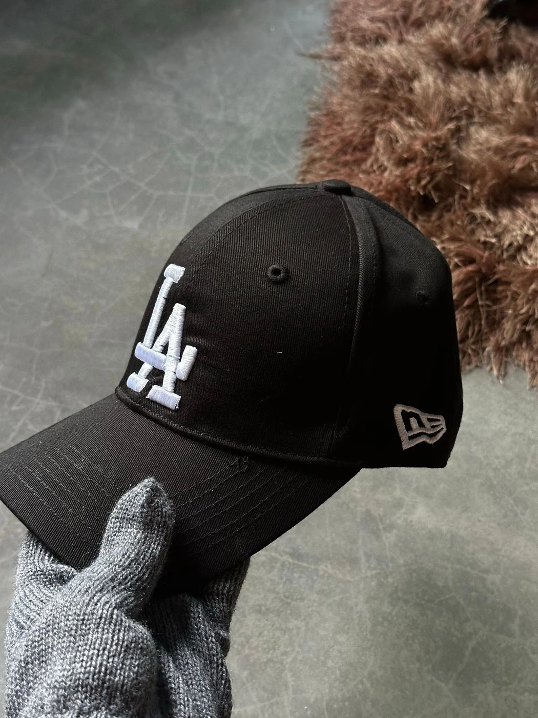 LA Signature Black Fitted Cap 3