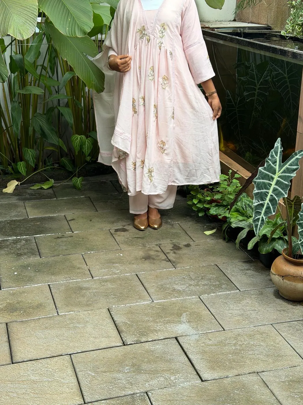 Premium Blush Pink Floral Embroidered Anarkali Set 3