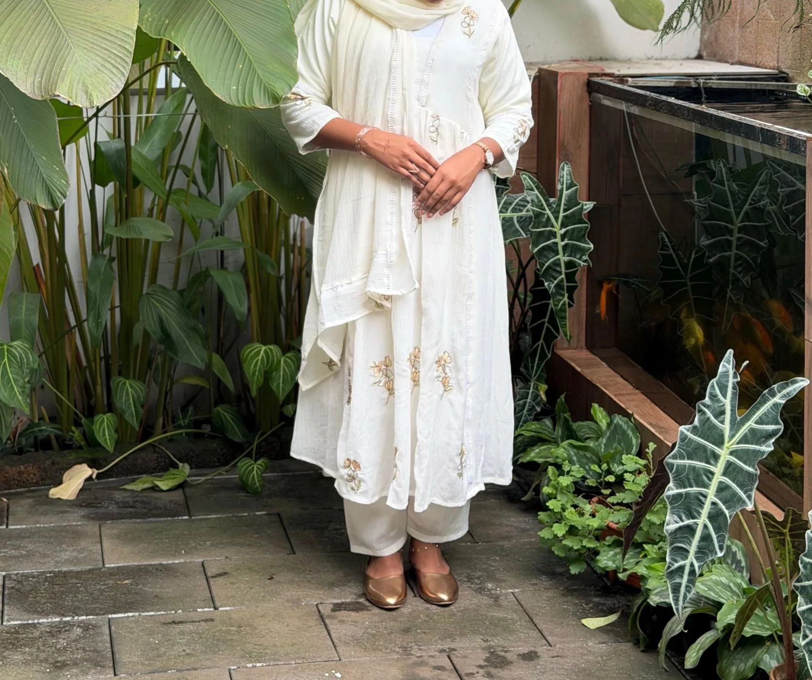 Premium Ivory White Floral Embroidered Layered Anarkali Set 5