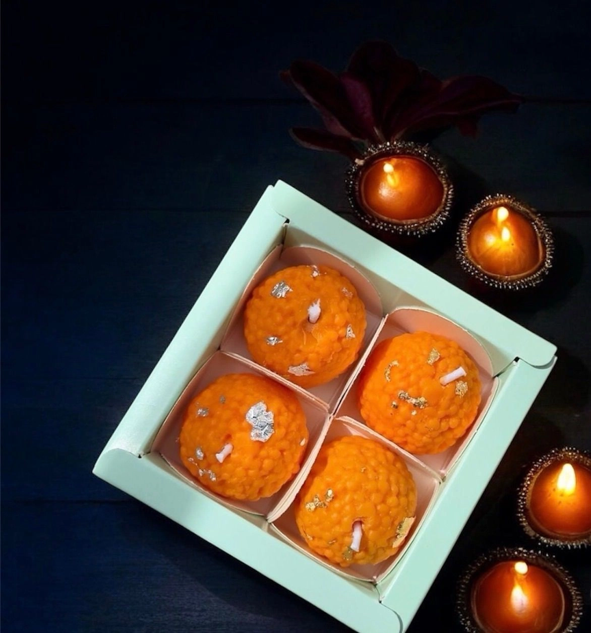 Scented Motichoor 4 piece candle