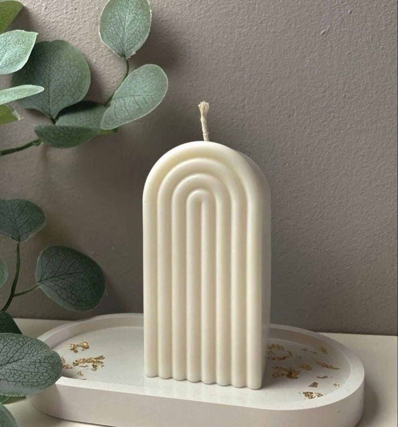 Pillar scented candle