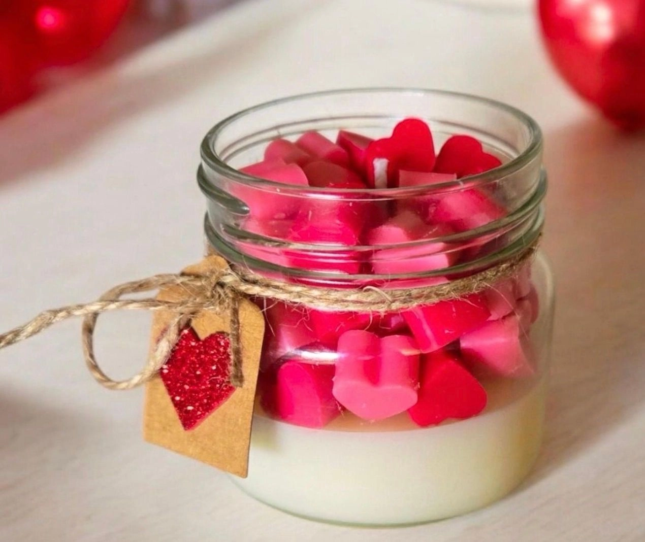 Mini jar with heart scented candle