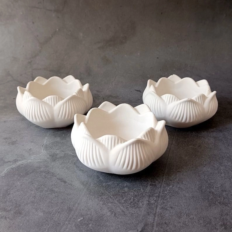 Lotus concrete bowl