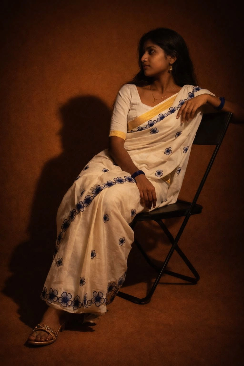 AKIRITHI - Blue Scalop Work Cotton Saree 1