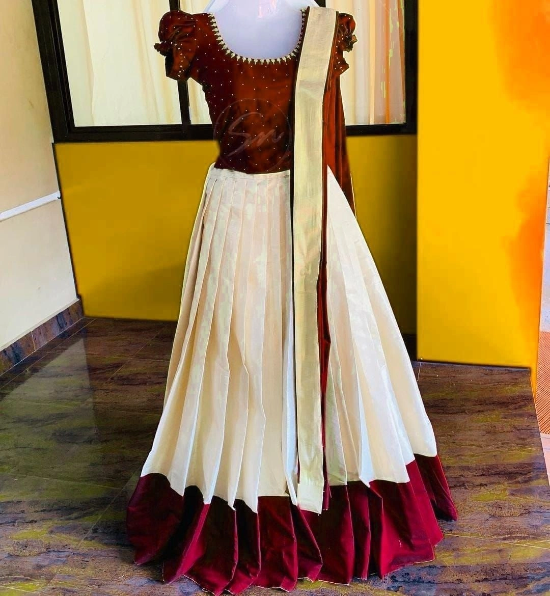 🌼*Dhavani set Handwork*🌼 Onam Special 1