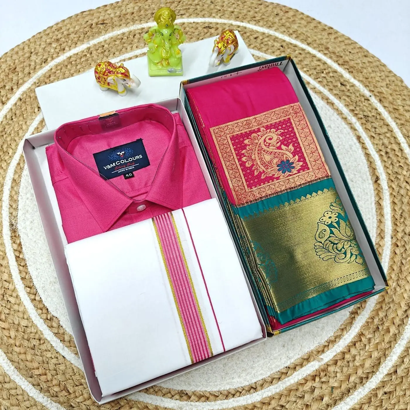 Couple Combo ( Mundu, Shirt + Saree) 3