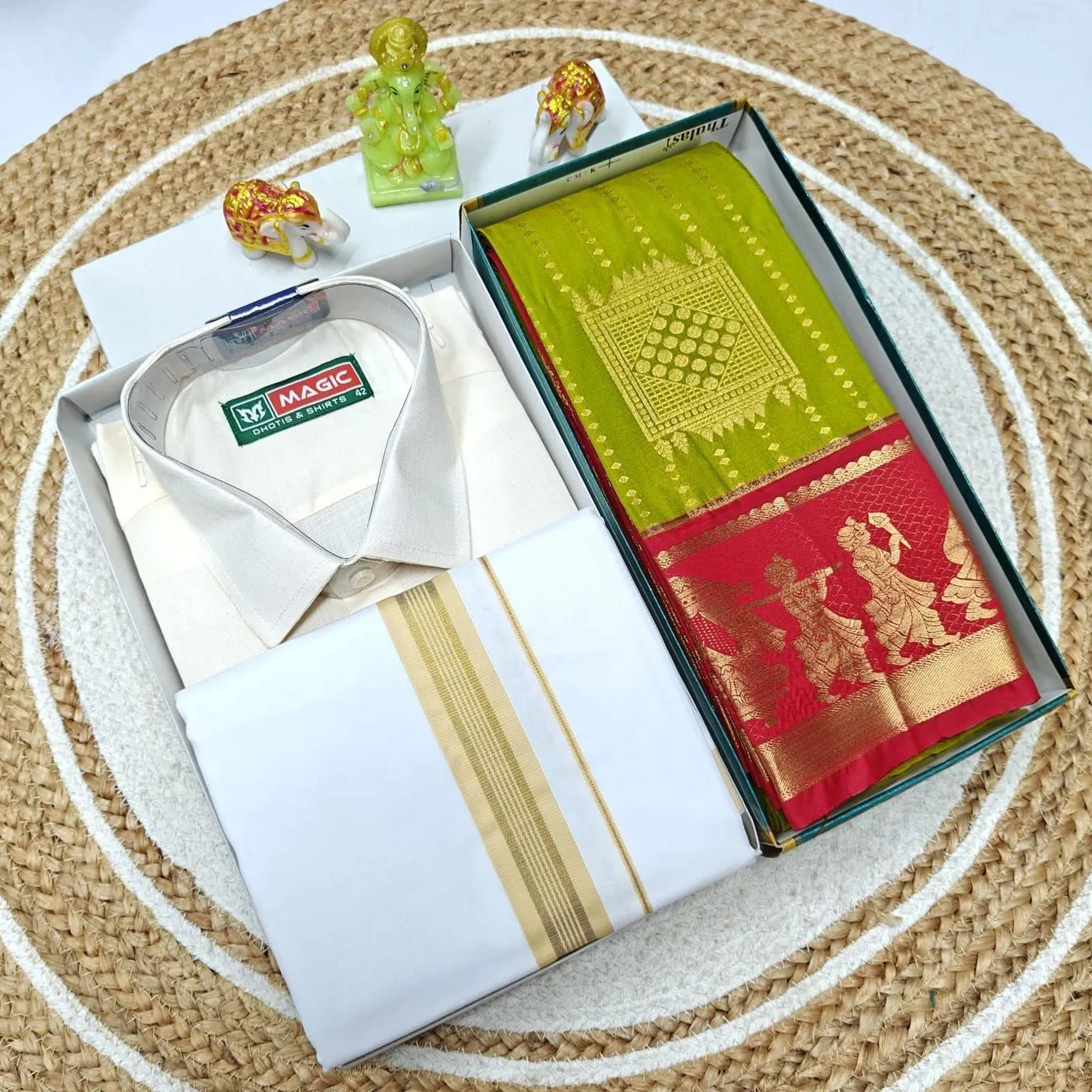 Couple Combo ( Mundu, Shirt + Saree) 10