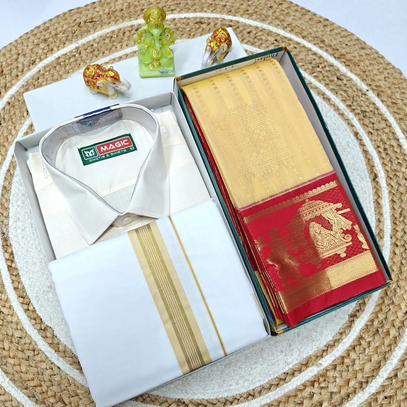 Couple Combo ( Mundu, Shirt + Saree) 11