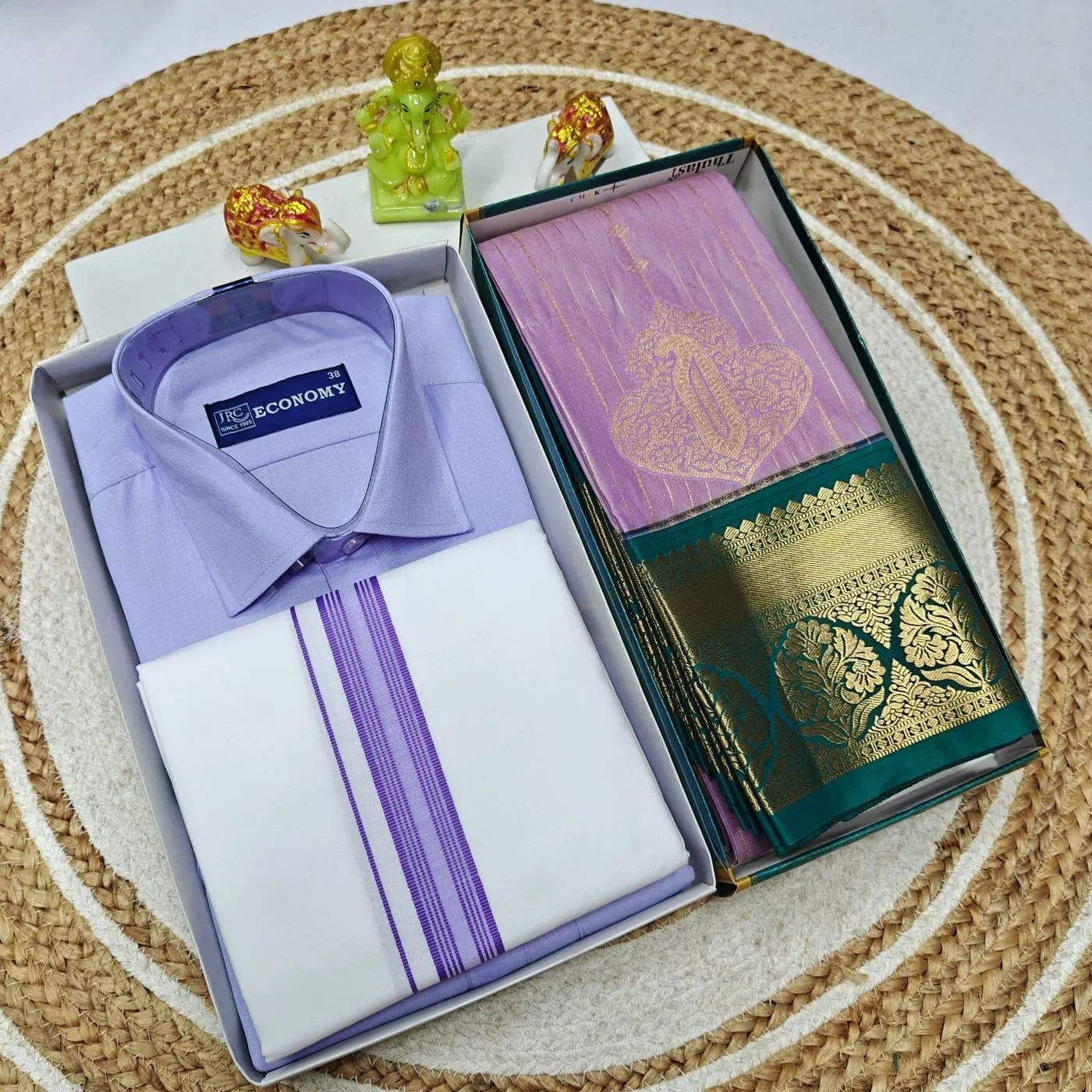Couple Combo ( Mundu, Shirt + Saree) 18