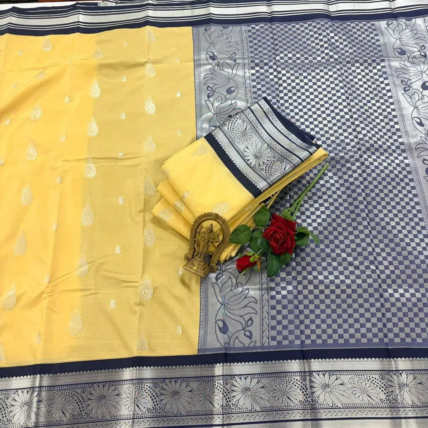 *SEMI KANCHIVARAM KORAVAI KOTTANJI BORDER  SAREES* 1